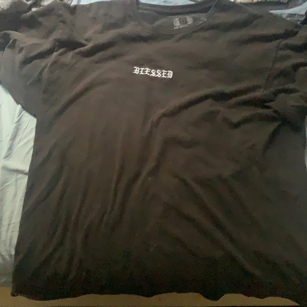 Black shirt that says blessed (: